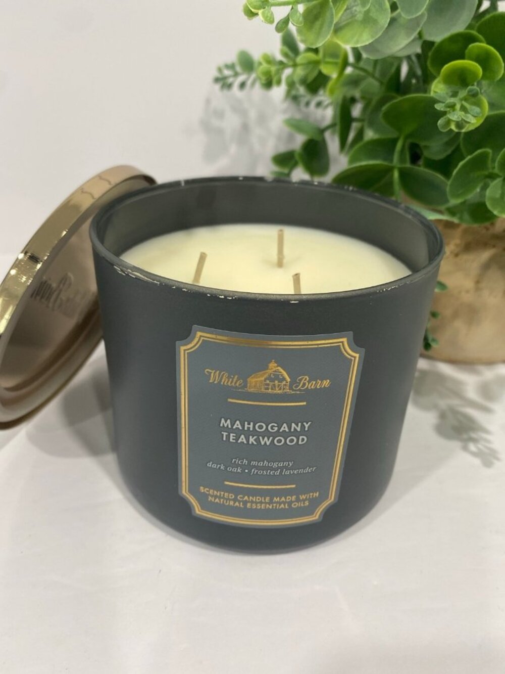 âMahogany Teakwoodâ Bath & Body Works White Barn New 3 Wick Candle